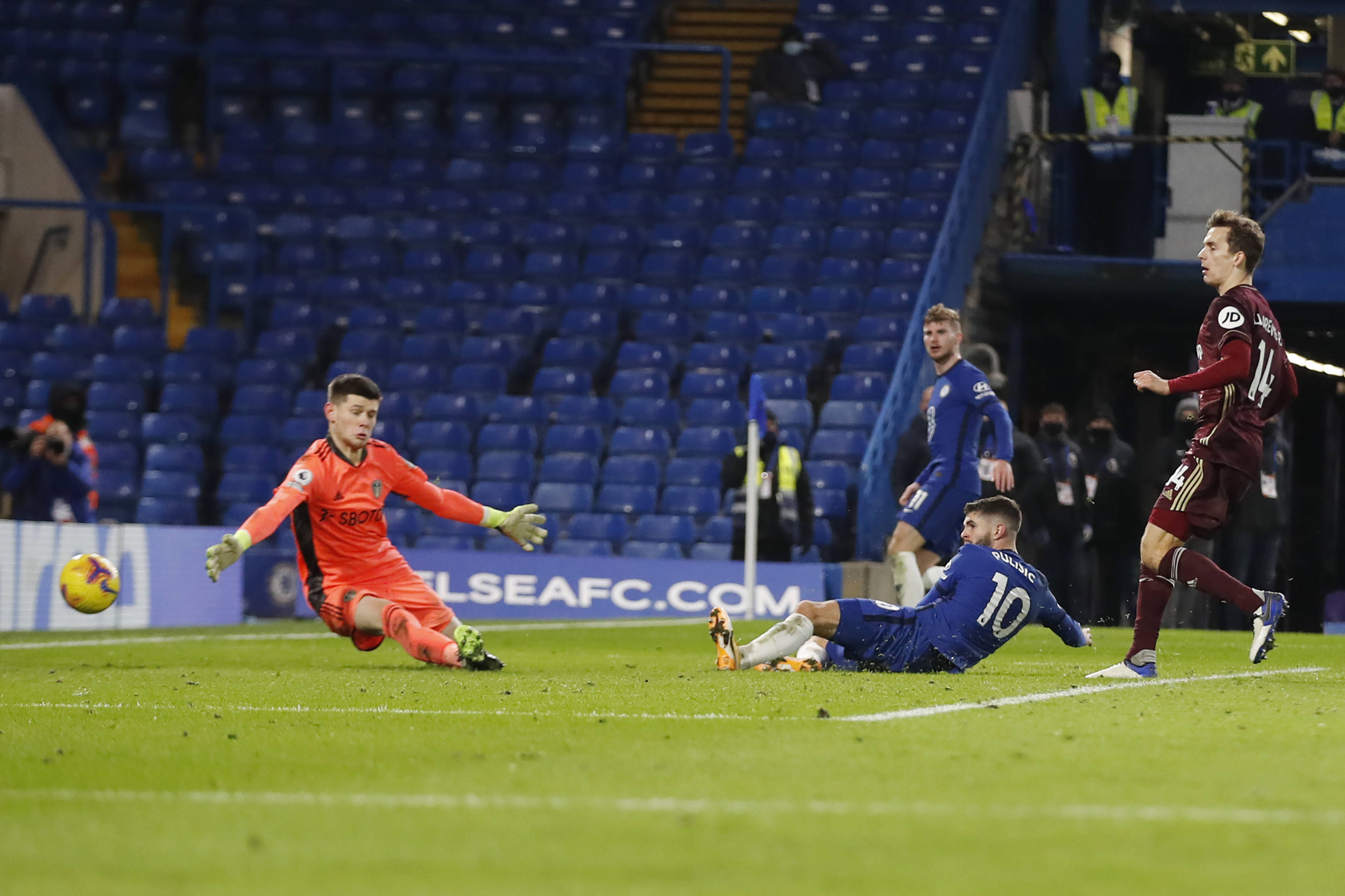 尼伊不再孤 尼伊不再孤